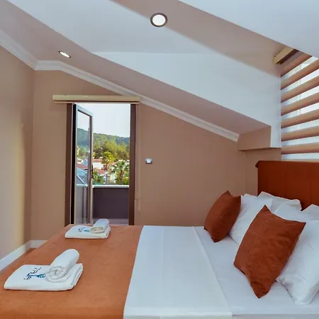 Villa Tala 18 *
